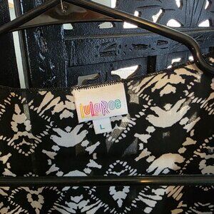 Lularoe L kimono style top